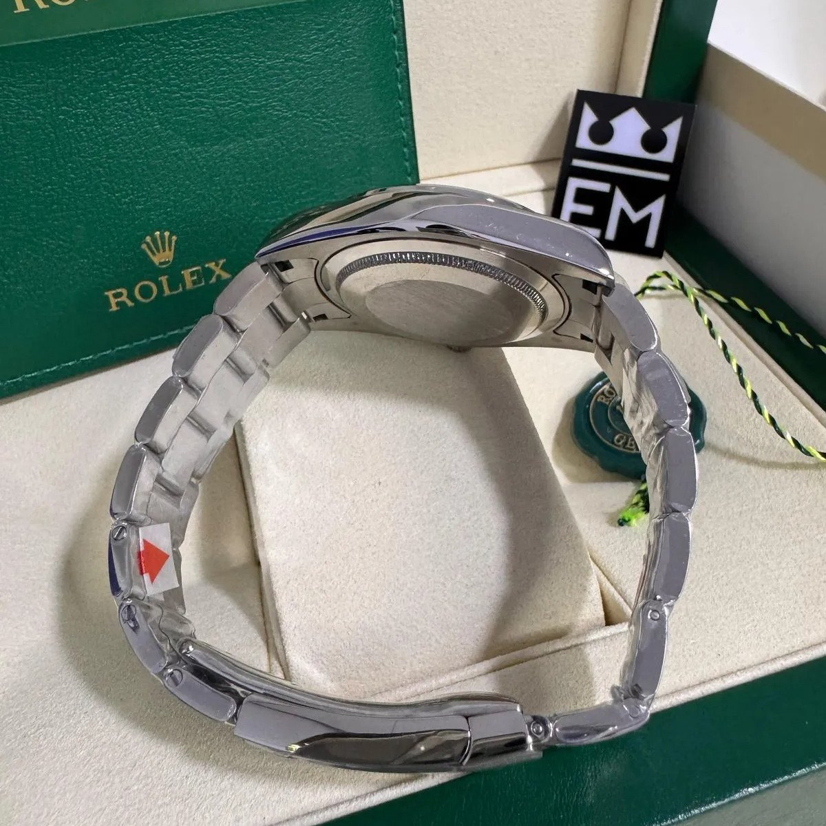 Rolex Oyster Perpetual 41 – Red Dial