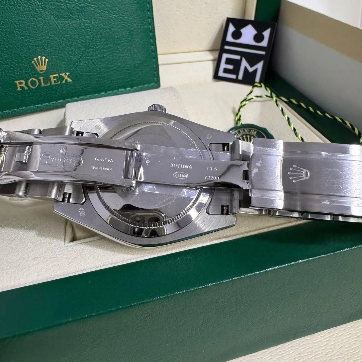 Rolex Oyster Perpetual 41 – Red Dial